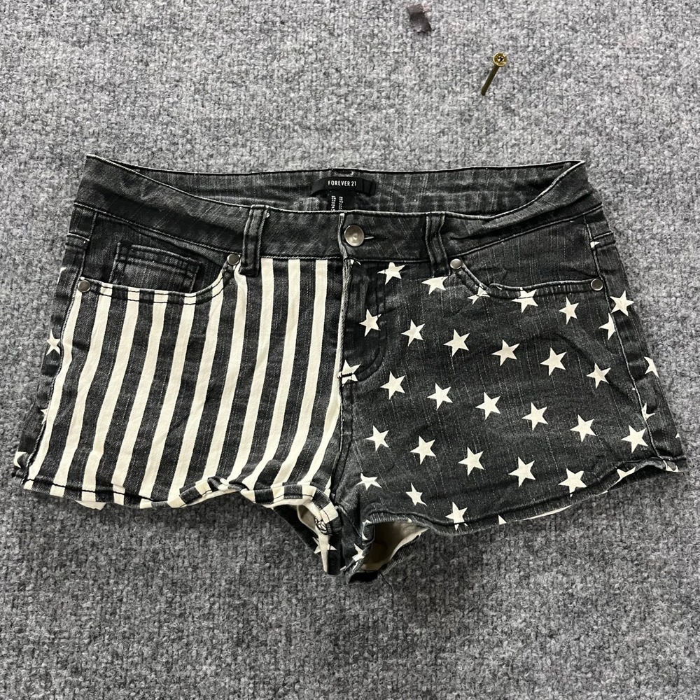 Forever 21 Shorts Womens Size 28 Black American Flag Stars Stripes Denim Casual